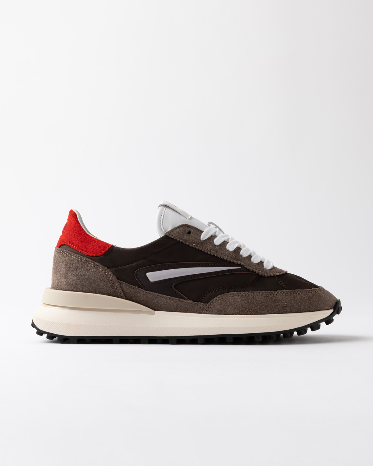 D.A.T.E.: ATHLETA NYLON BROWN