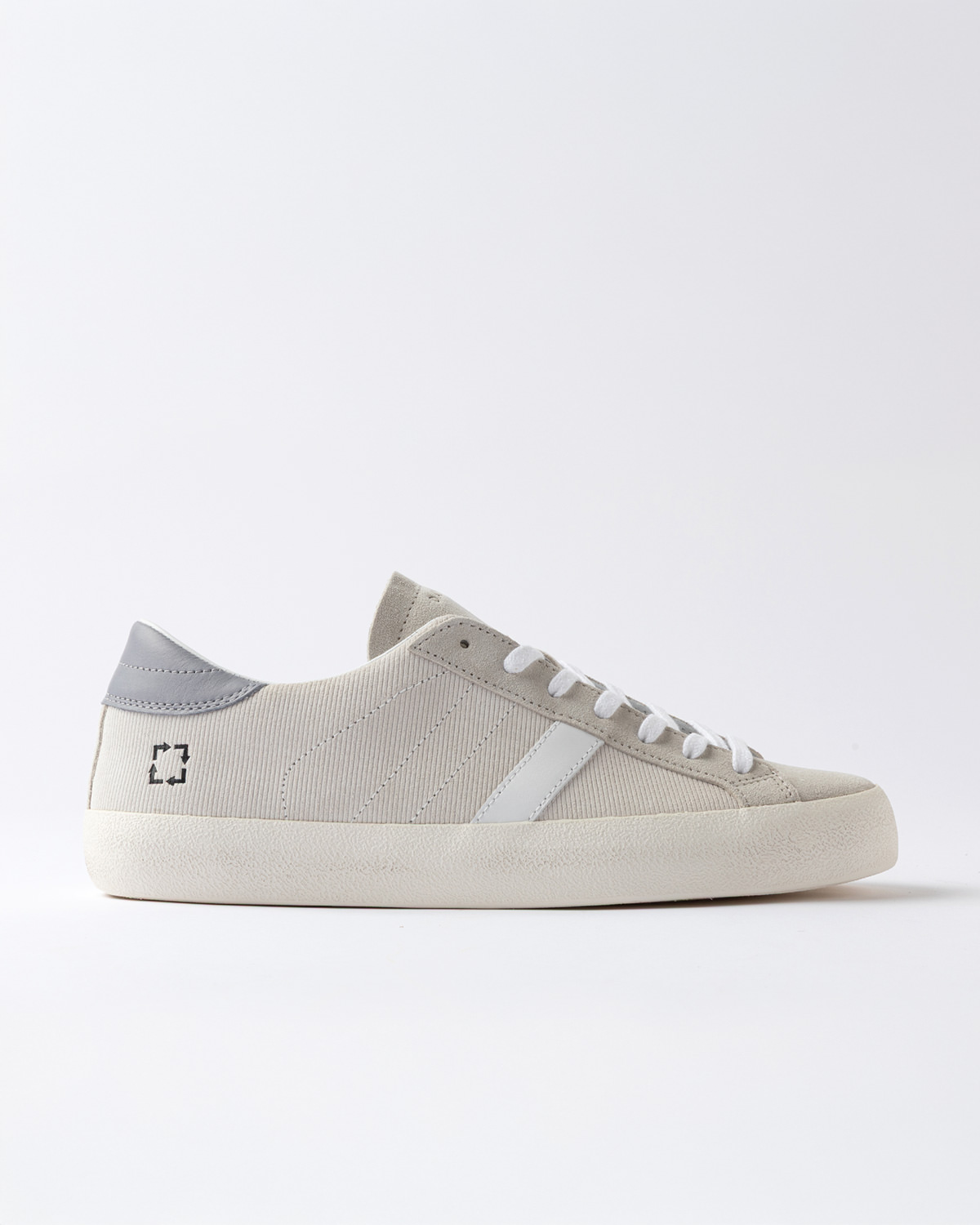 D.A.T.E.: HILL LOW WORKSHOP WHITE-GRAY