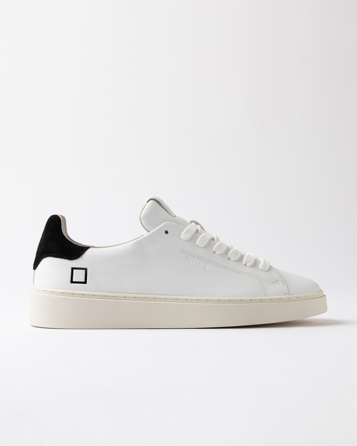 D.A.T.E.: LEVANTE CALF WHITE-BLACK