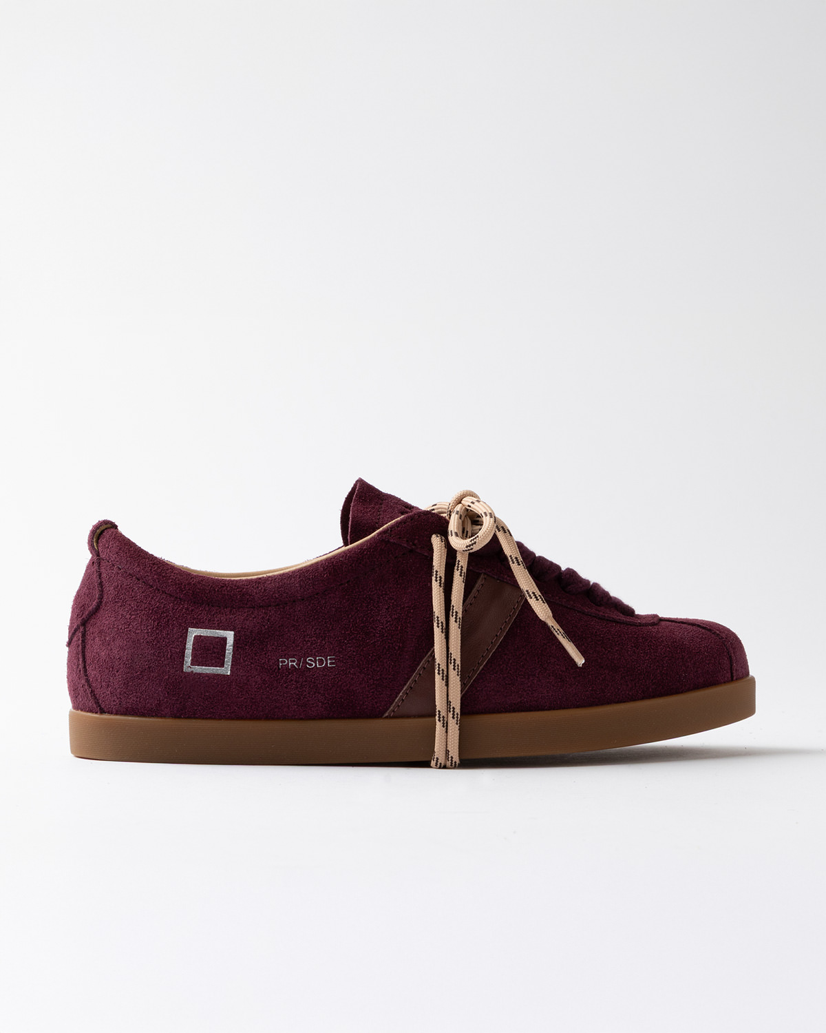 D.A.T.E.: PRIMA SUEDE WINE
