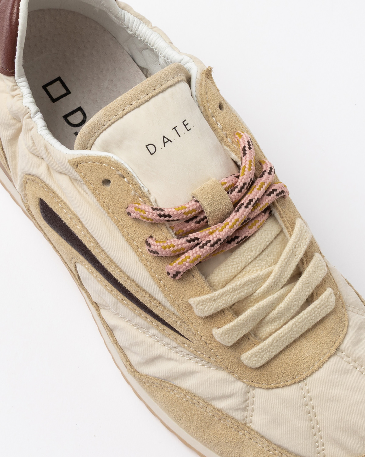 D.A.T.E.: ATHLETA BALLET COLORED IVORY