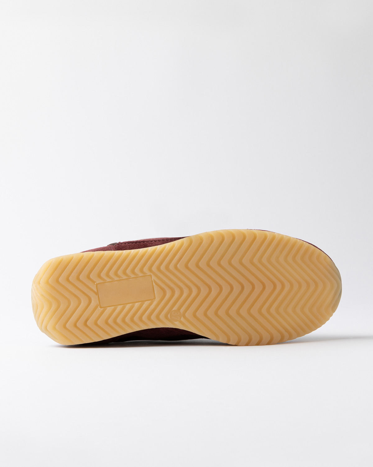 D.A.T.E.: ATHLETA BALLET NYLON BROWN