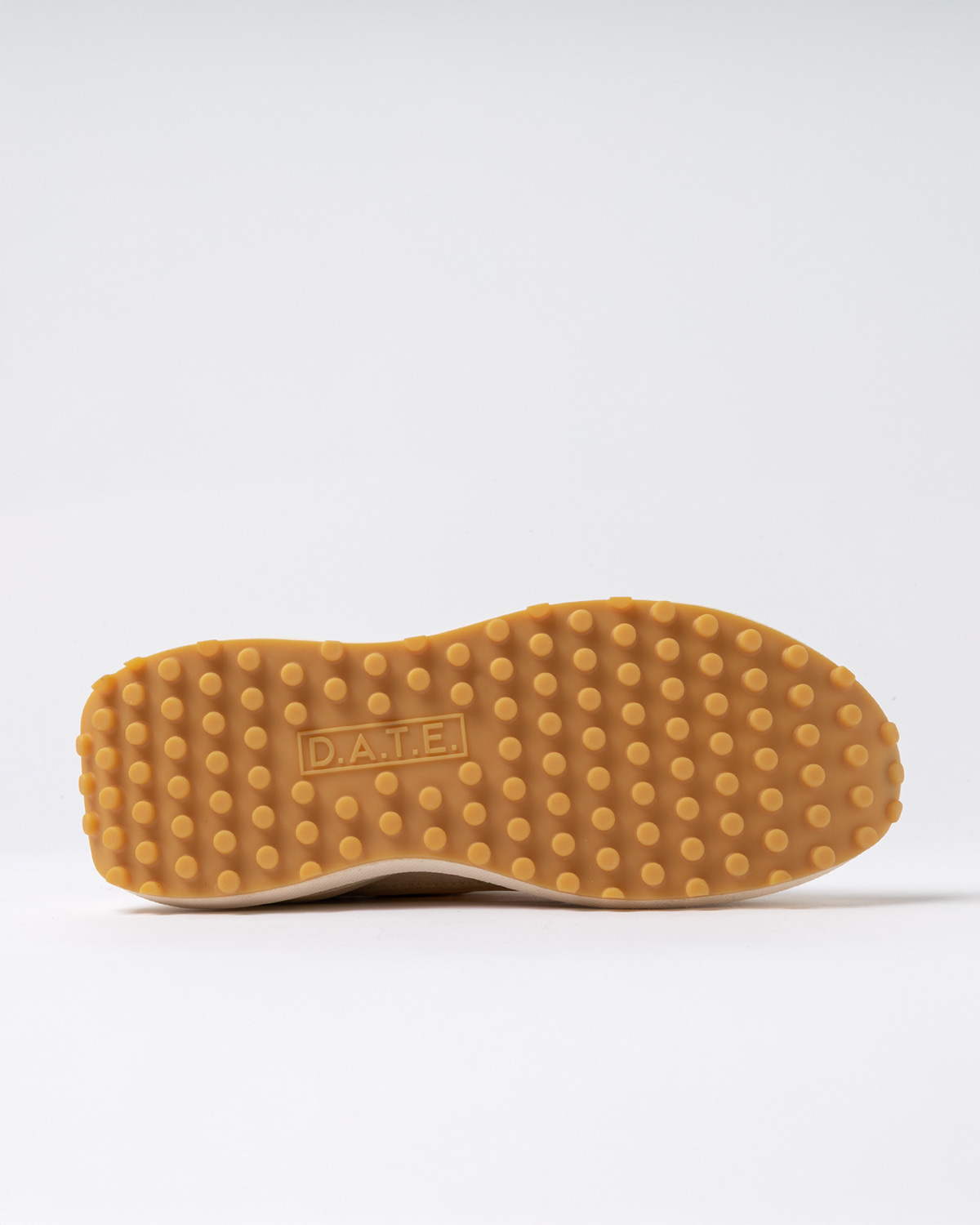 D.A.T.E.: ATHLETA NYLON BEIGE