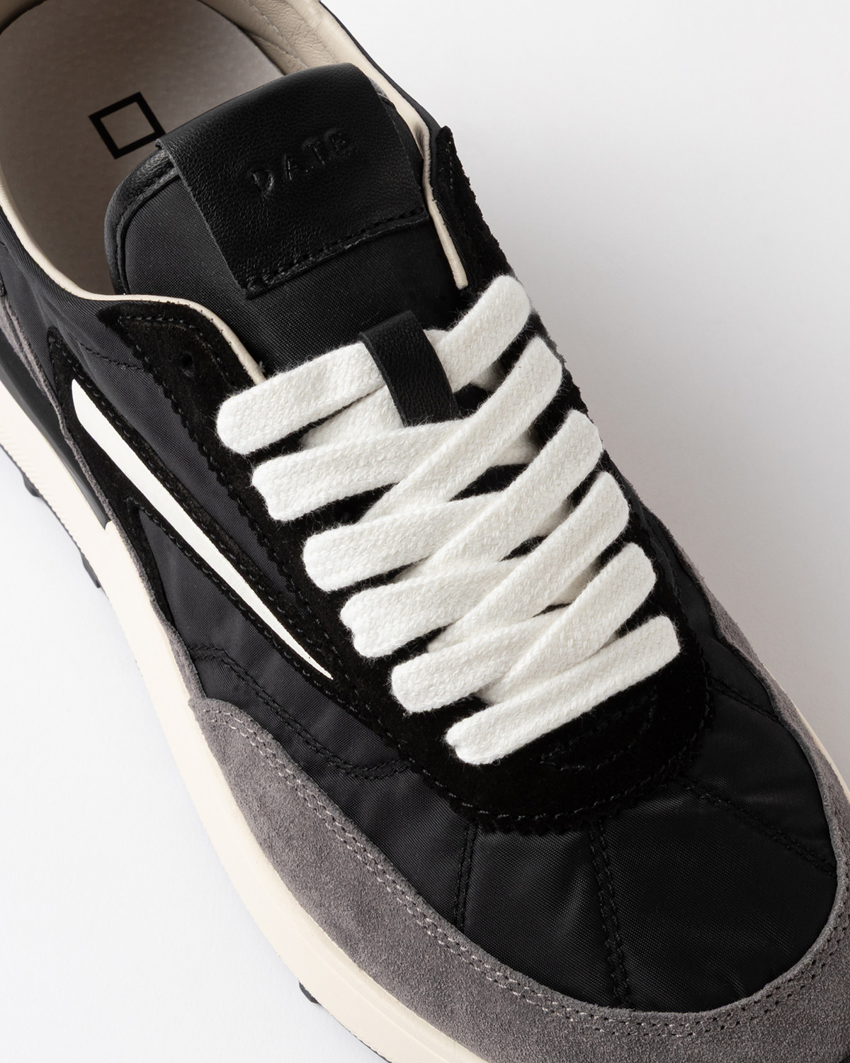 D.A.T.E.: ATHLETA NYLON BLACK