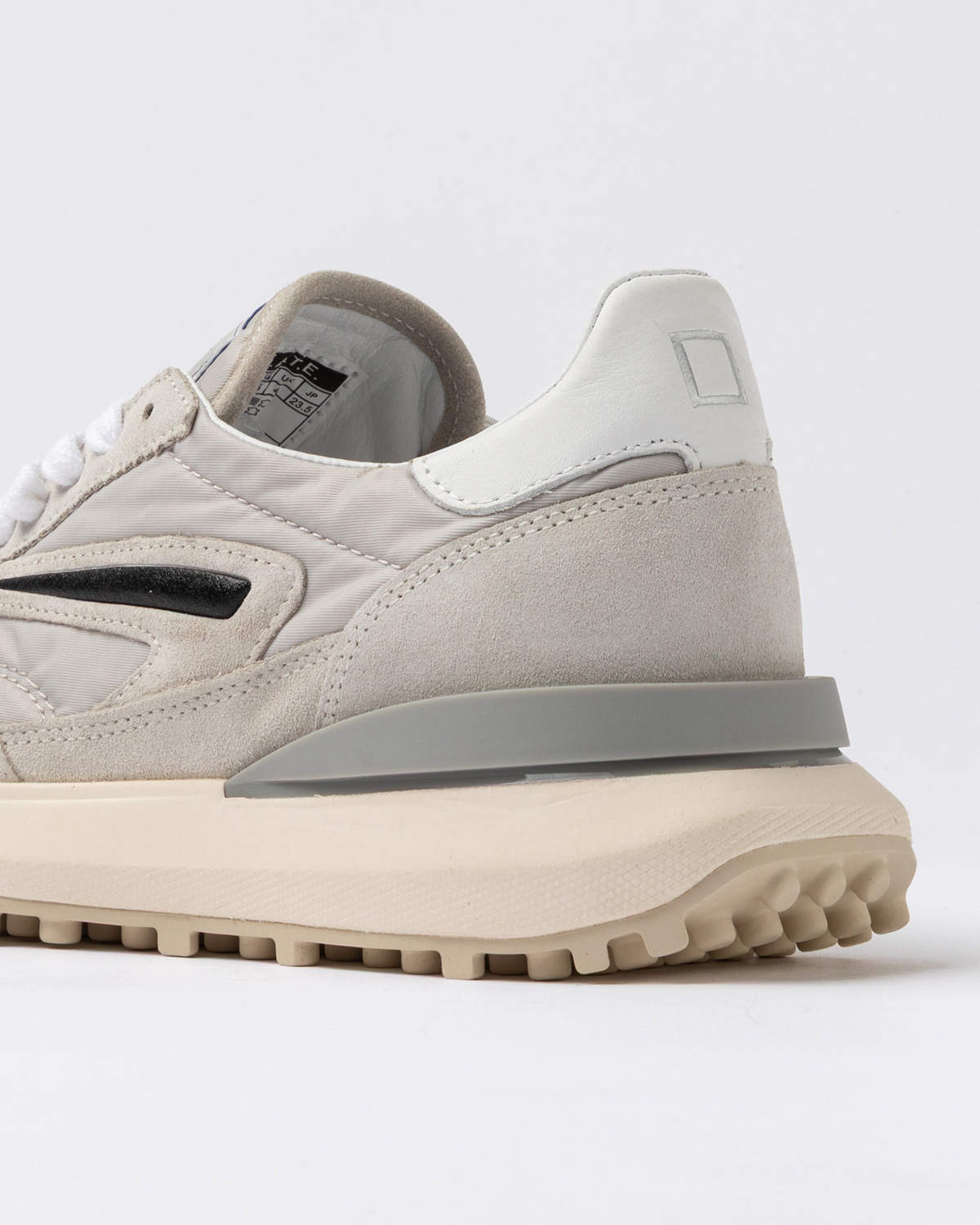 D.A.T.E.: ATHLETA NYLON LIGHT GREY