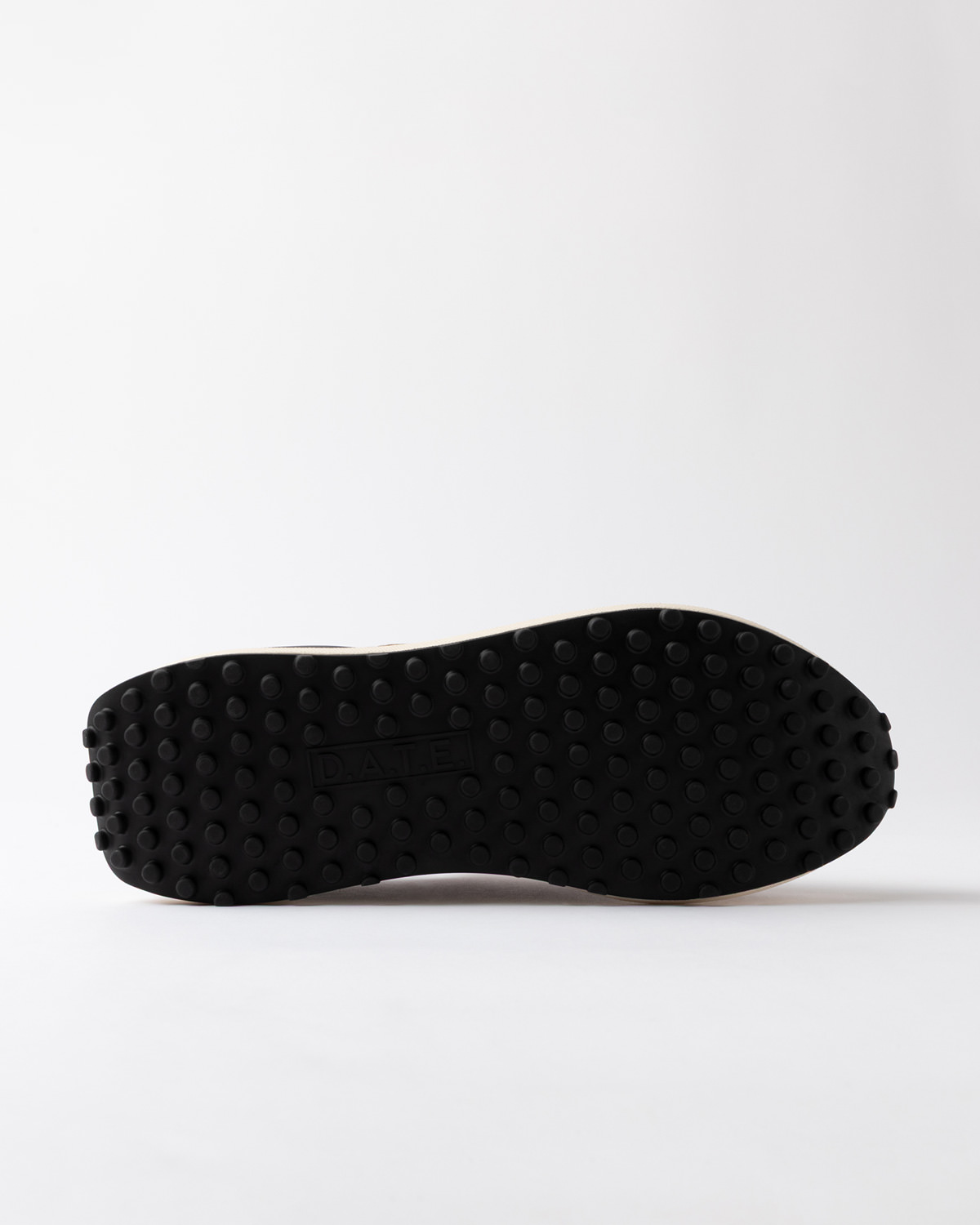 D.A.T.E.: ATHLETA NYLON MILK-BLACK