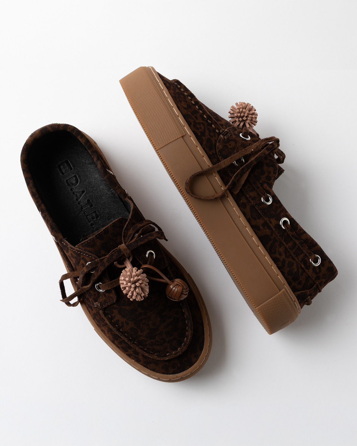 D.A.T.E.: CALETTA SUEDE LEOPARD