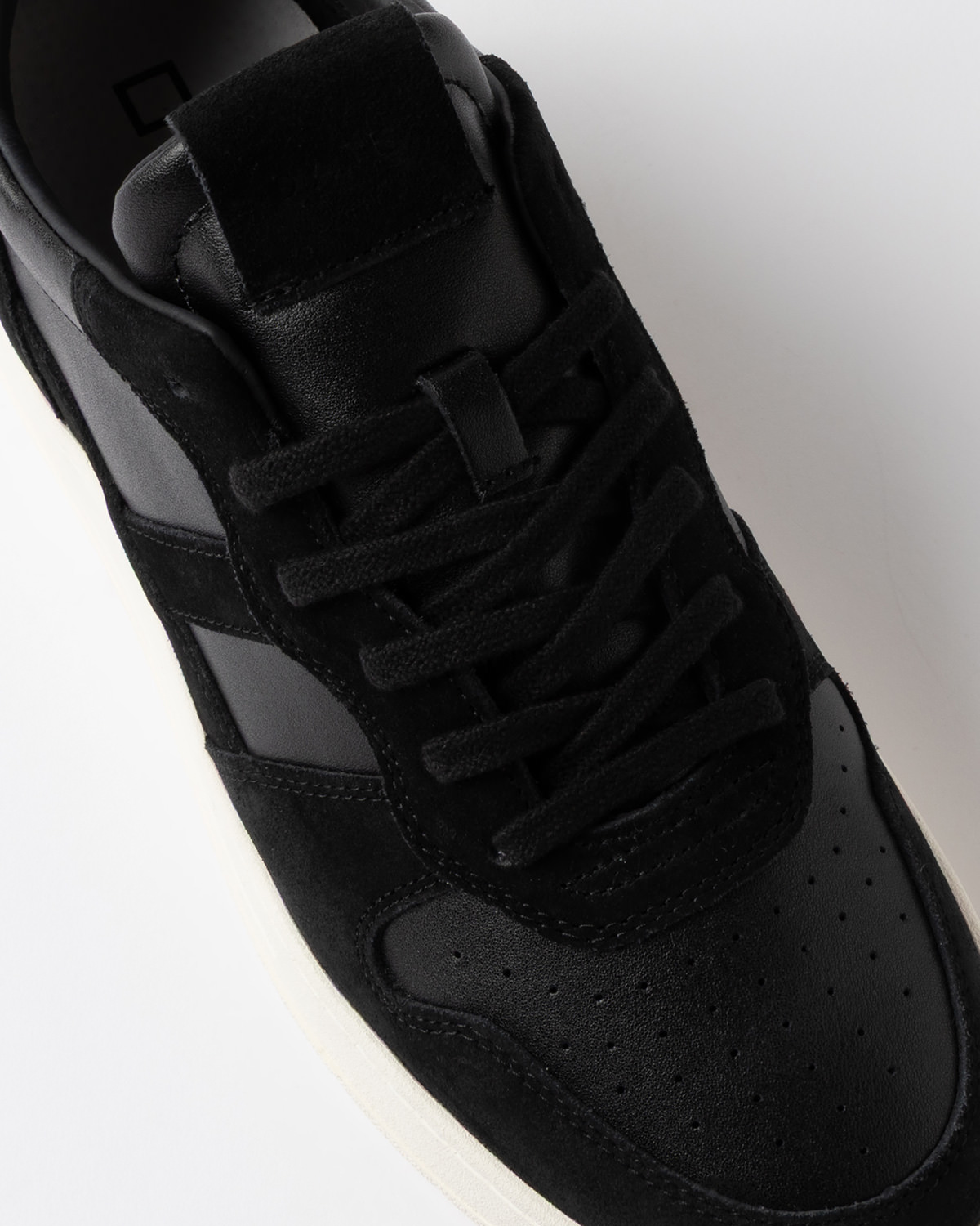 D.A.T.E.: COURT 2.0 BASIC BLACK