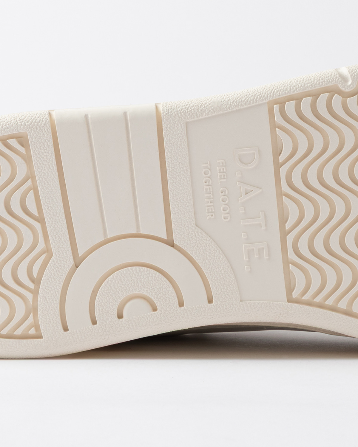 D.A.T.E.: COURT 2.0 BASIC WHITE-BLUE