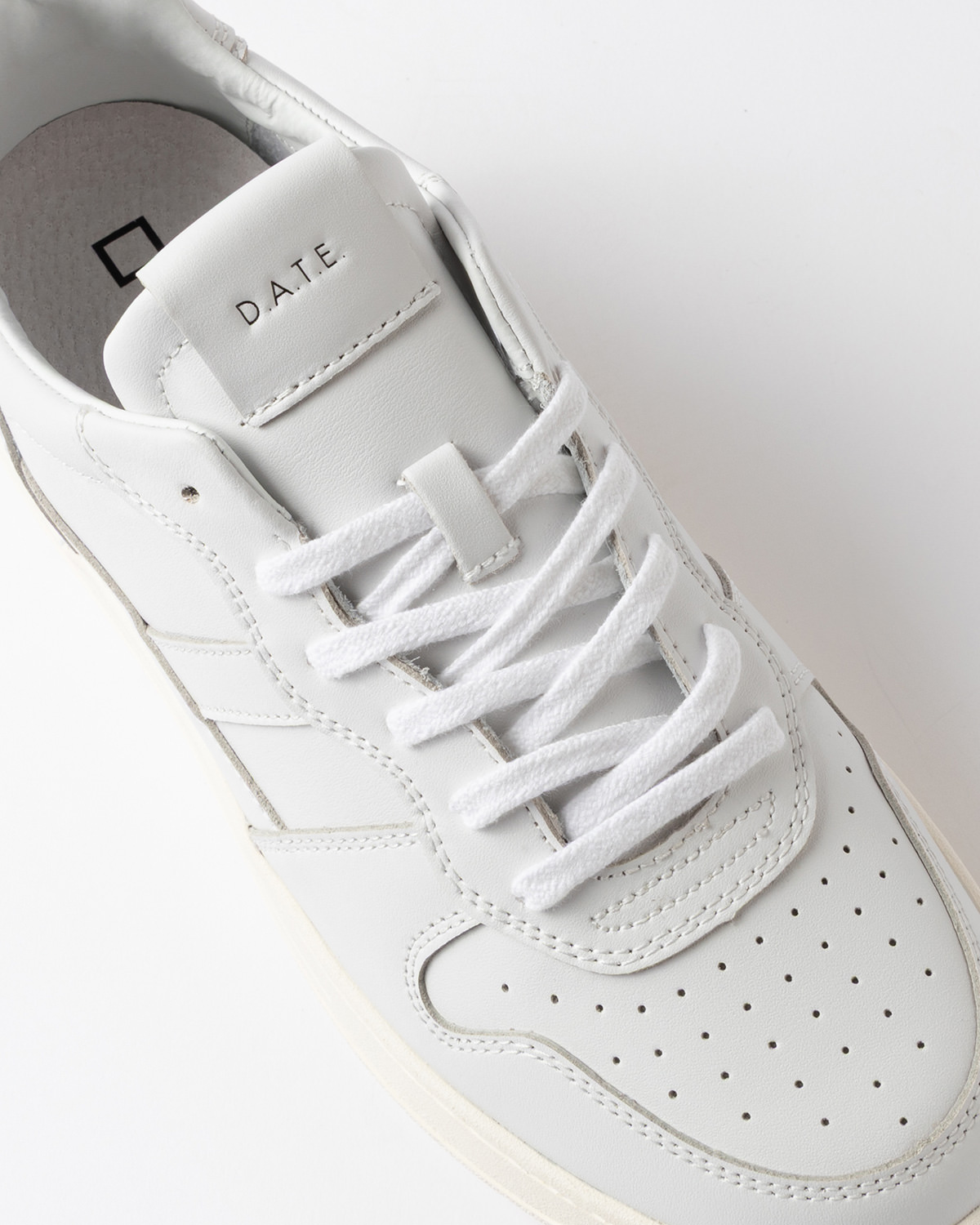 D.A.T.E.: COURT 2.0 BASIC WHITE