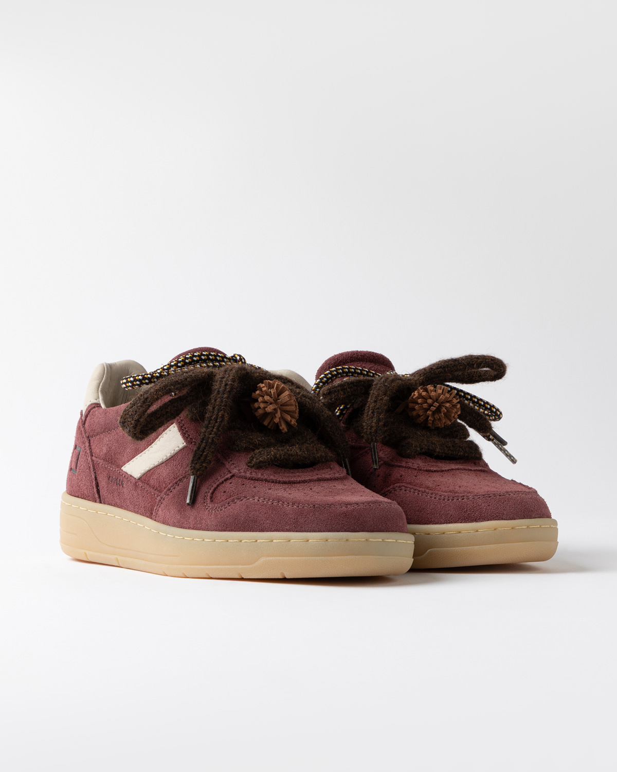 D.A.T.E.: COURT 2.0 SUEDE BORDEAUX