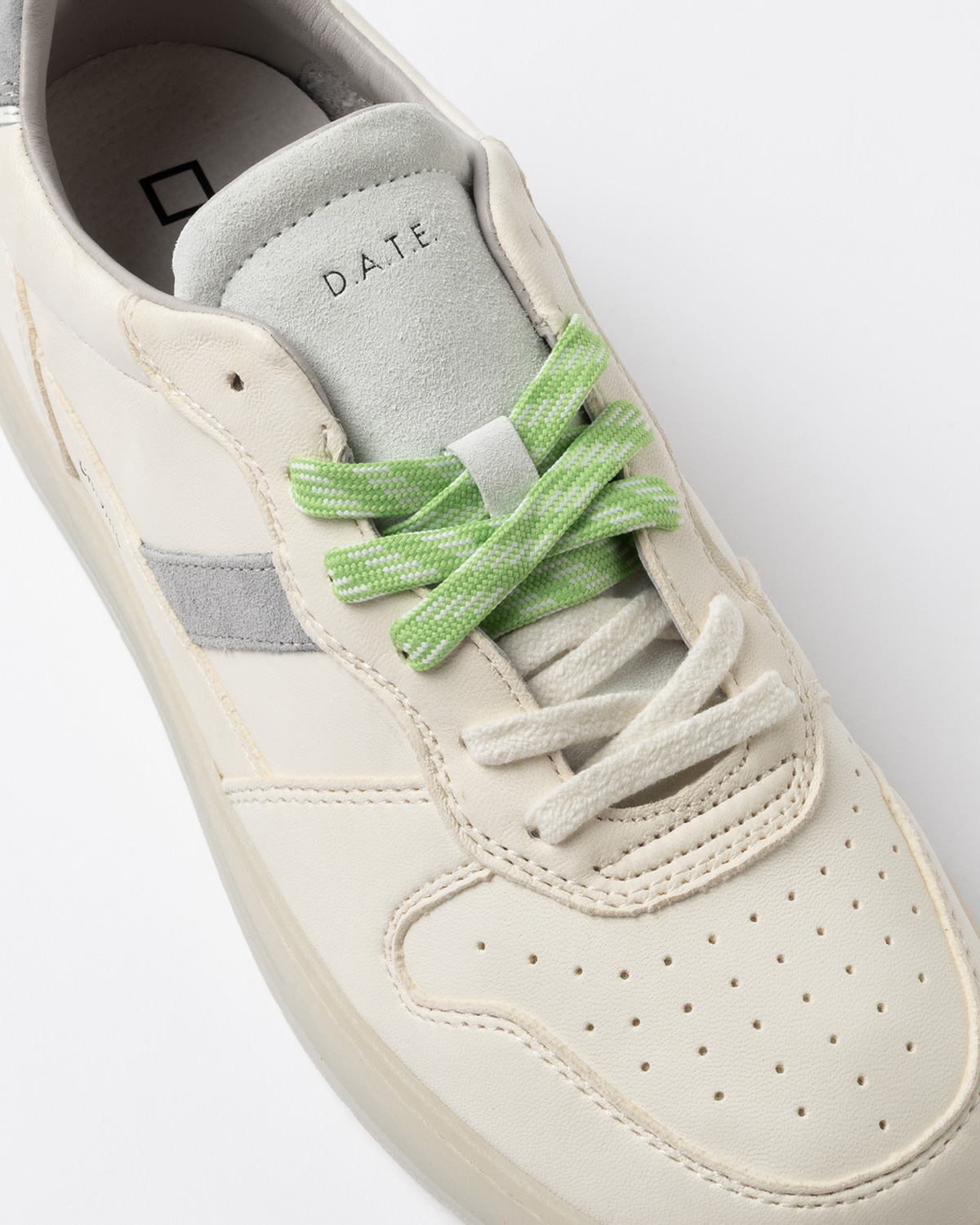 D.A.T.E.: COURT 2.0 VINTAGE CALF WHITE-GREY