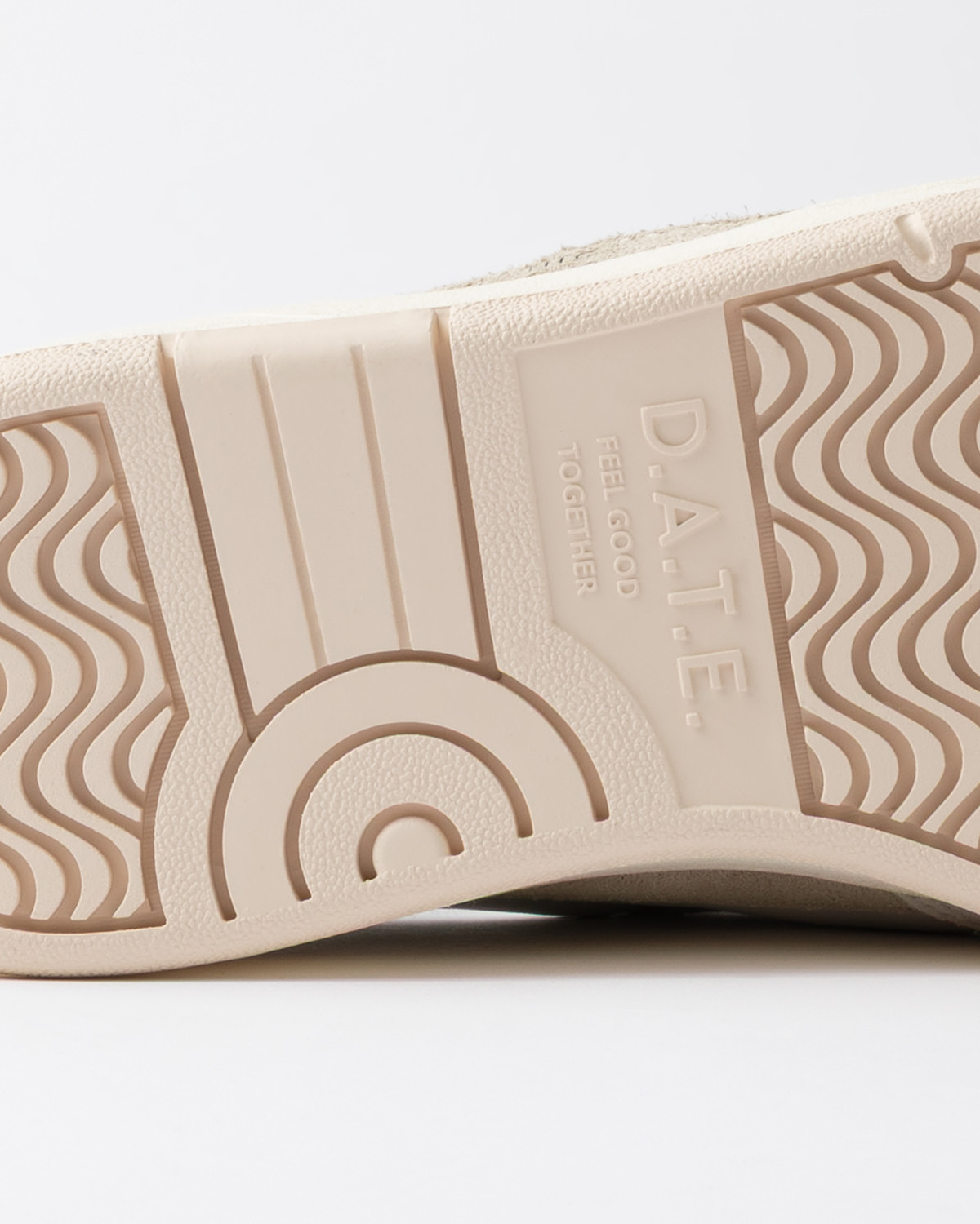 D.A.T.E.: COURT 2.0 VINTAGE WHITE-SILVER