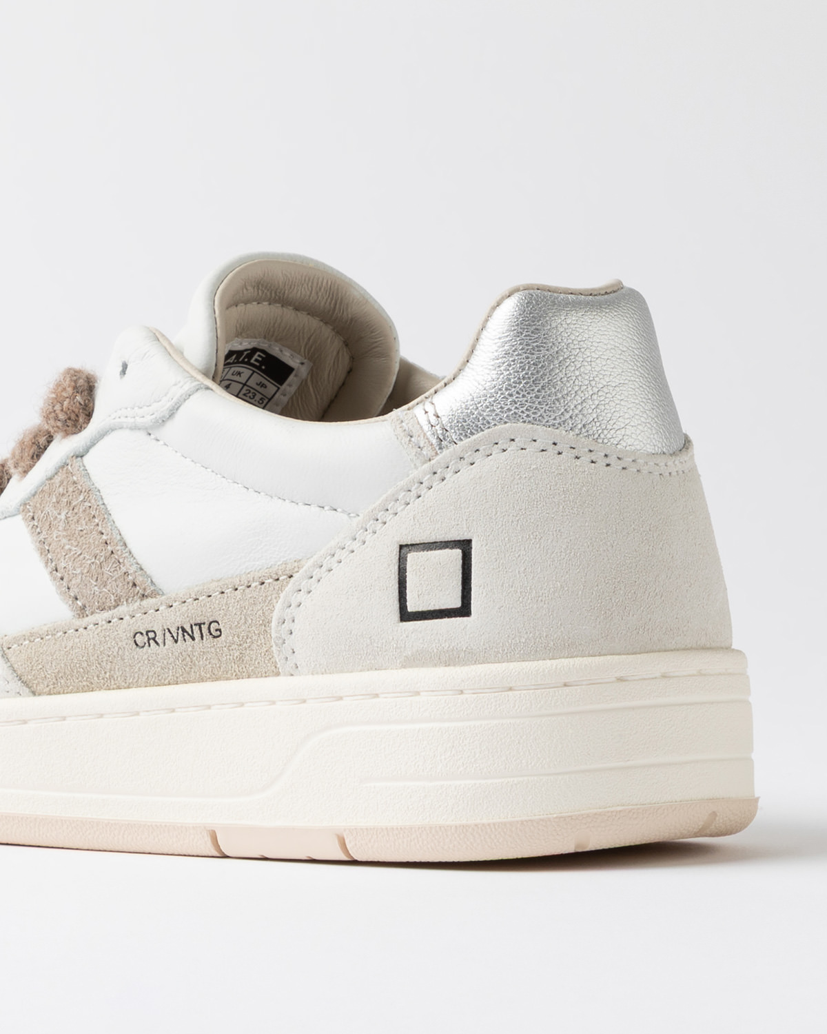 D.A.T.E.: COURT 2.0 VINTAGE WHITE-SILVER