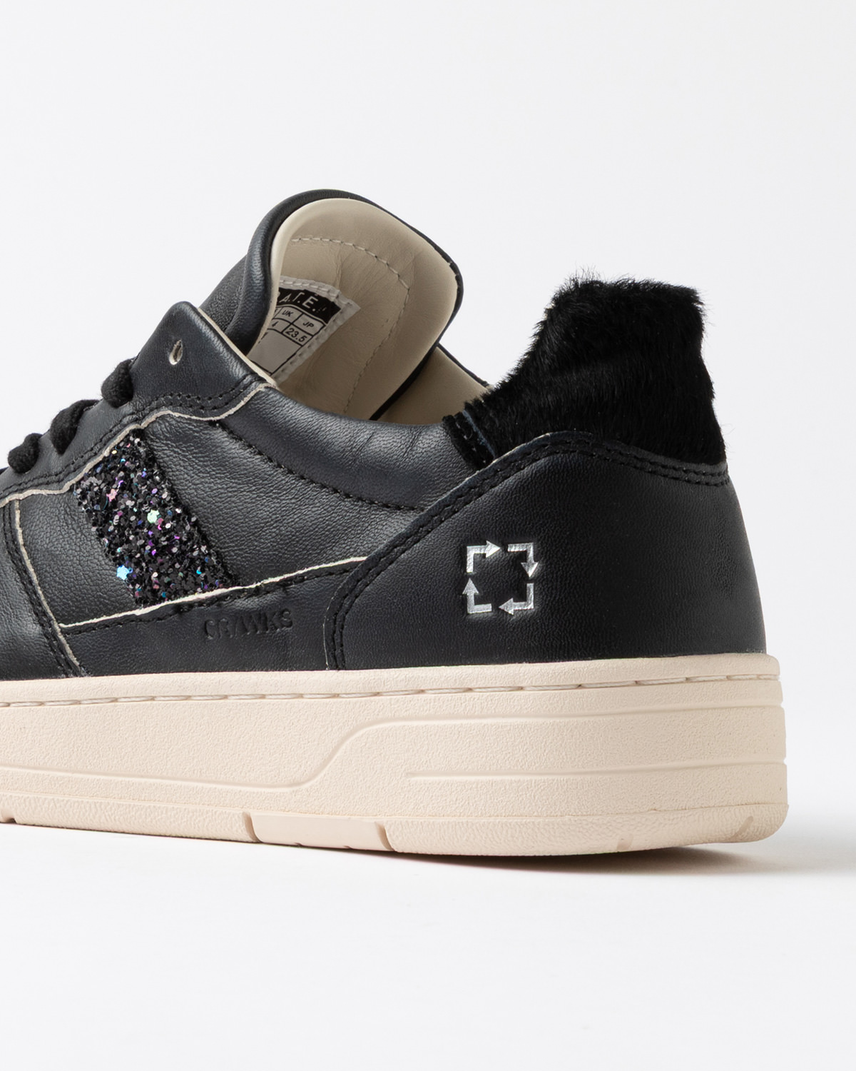 D.A.T.E.: COURT 2.0 WORKSHOP BLACK