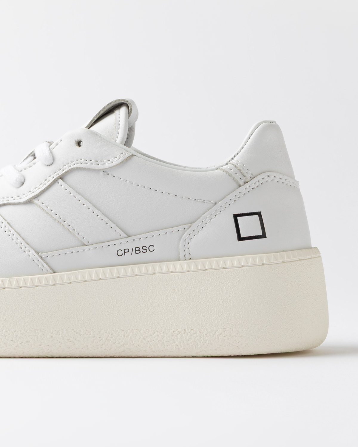 D.A.T.E.: COURT PLATFORM BASIC WHITE