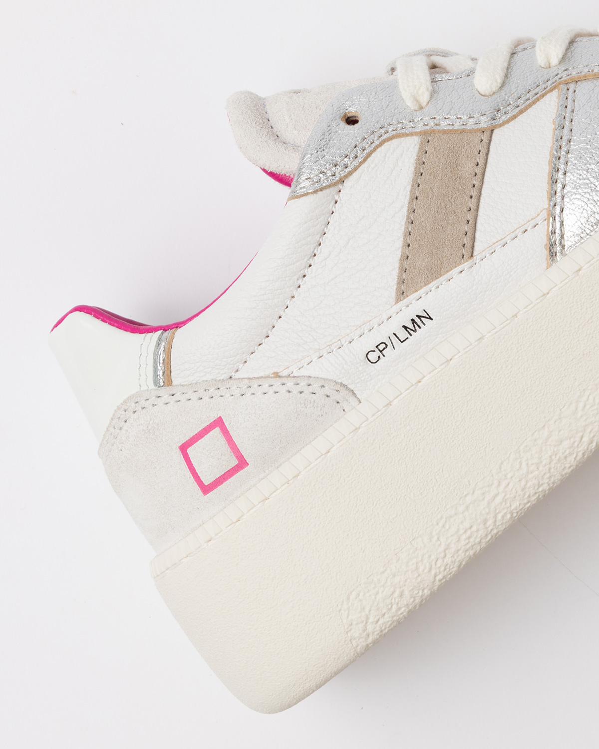 D.A.T.E.: COURT PLATFORM LAMINATED SILVER