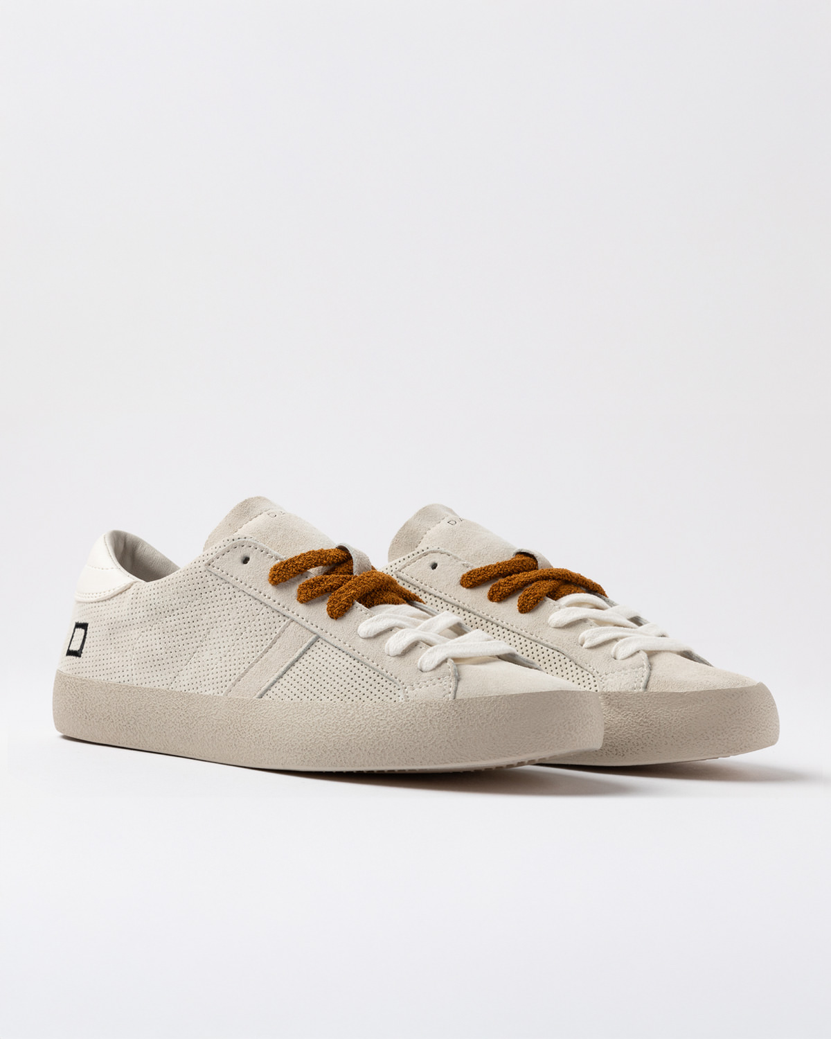 D.A.T.E.: HILL LOW PERFORATED COLORED IVORY