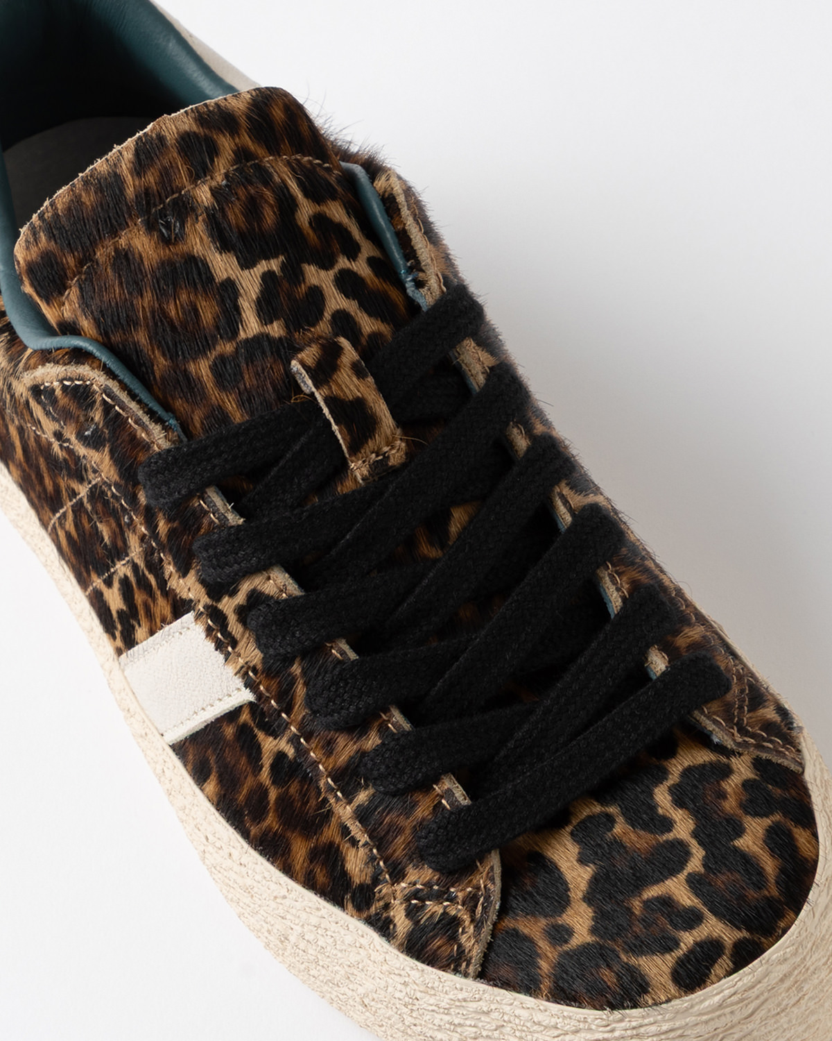D.A.T.E.: HILL LOW PONY LEOPARD