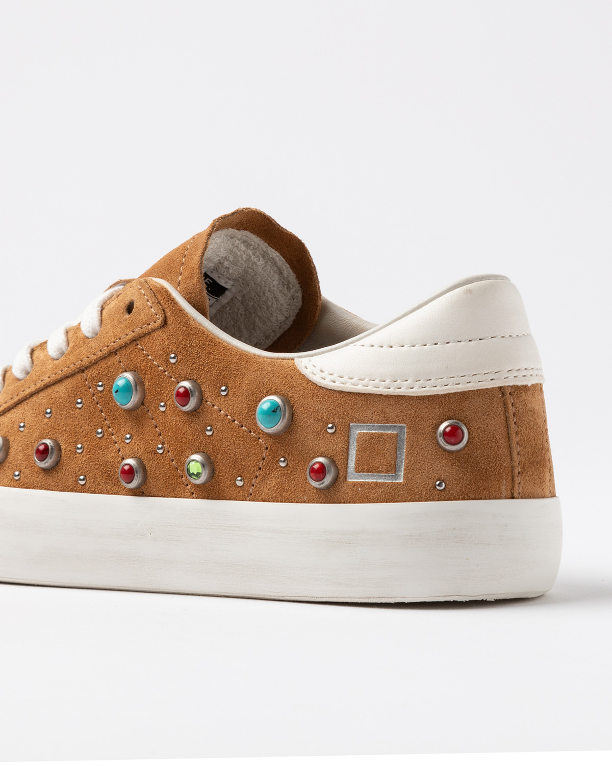 D.A.T.E.: HILL LOW STUDS CUOIO