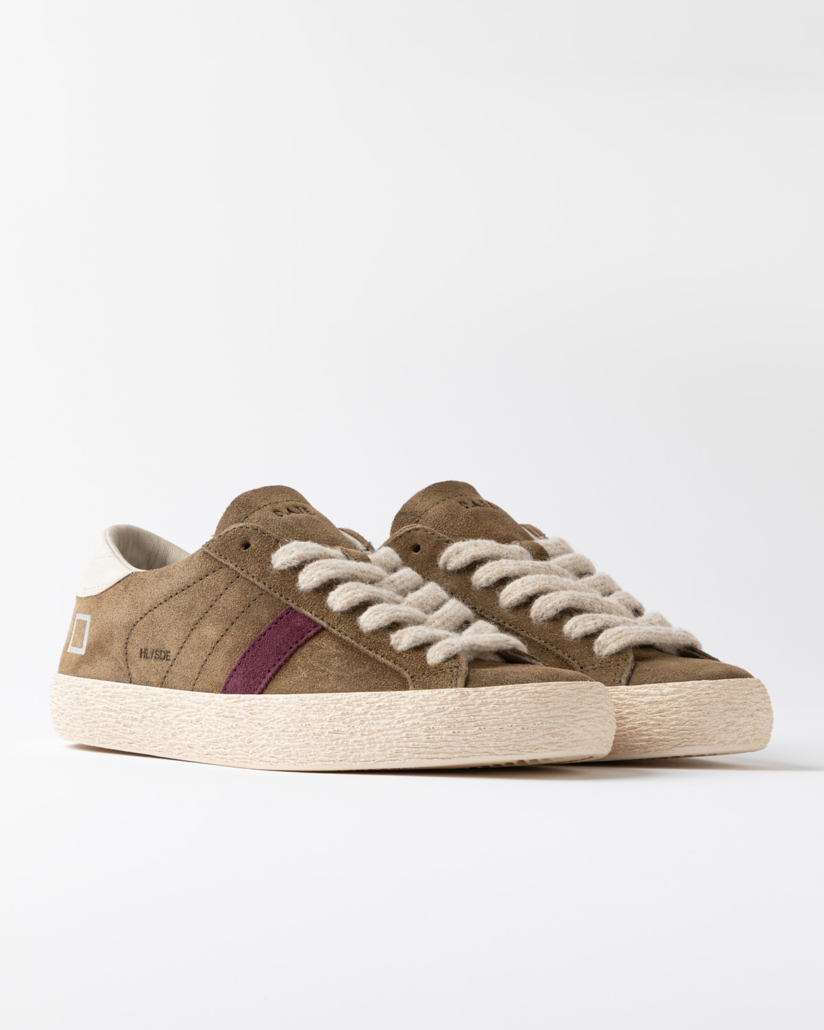 D.A.T.E.: HILL LOW SUEDE ARMY