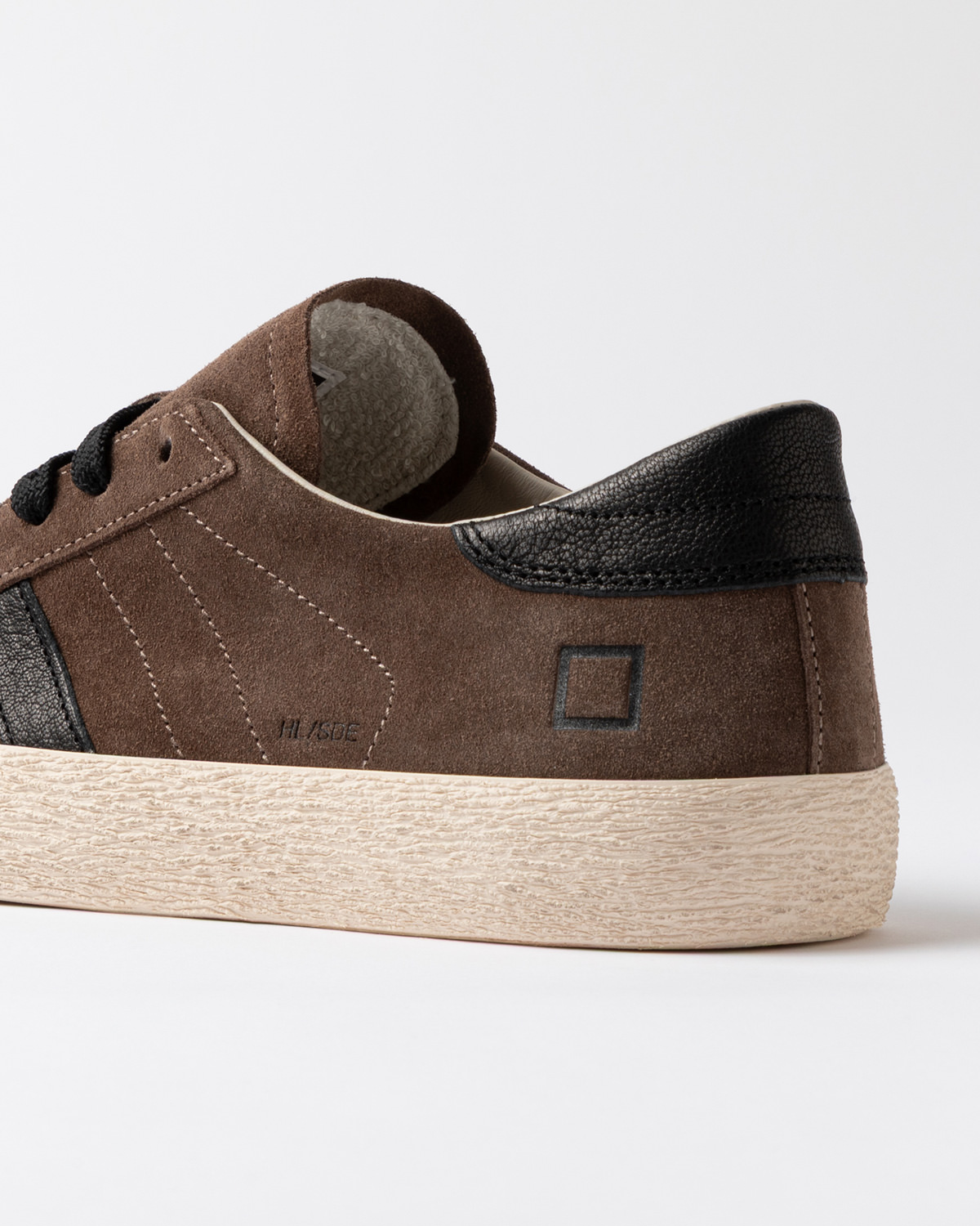 D.A.T.E.: HILL LOW SUEDE BROWN