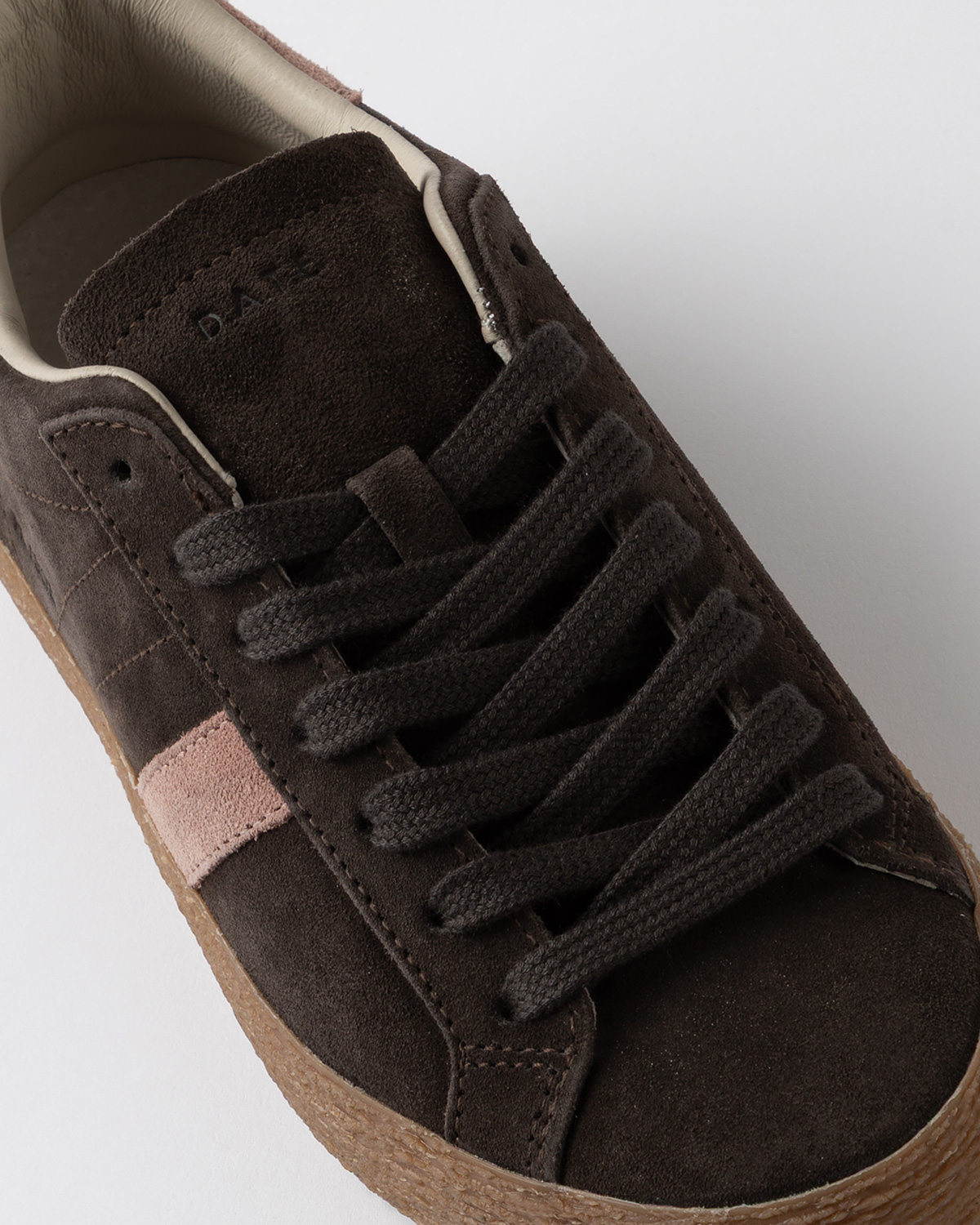 D.A.T.E.: HILL LOW SUEDE BROWN