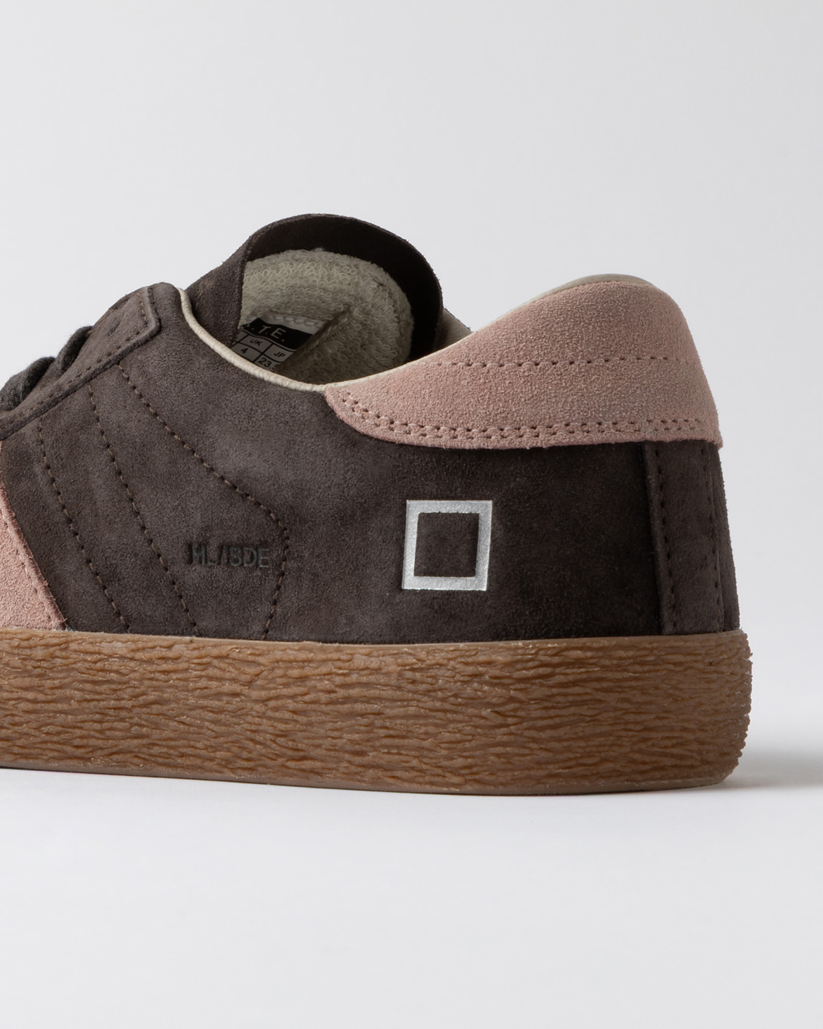 D.A.T.E.: HILL LOW SUEDE BROWN