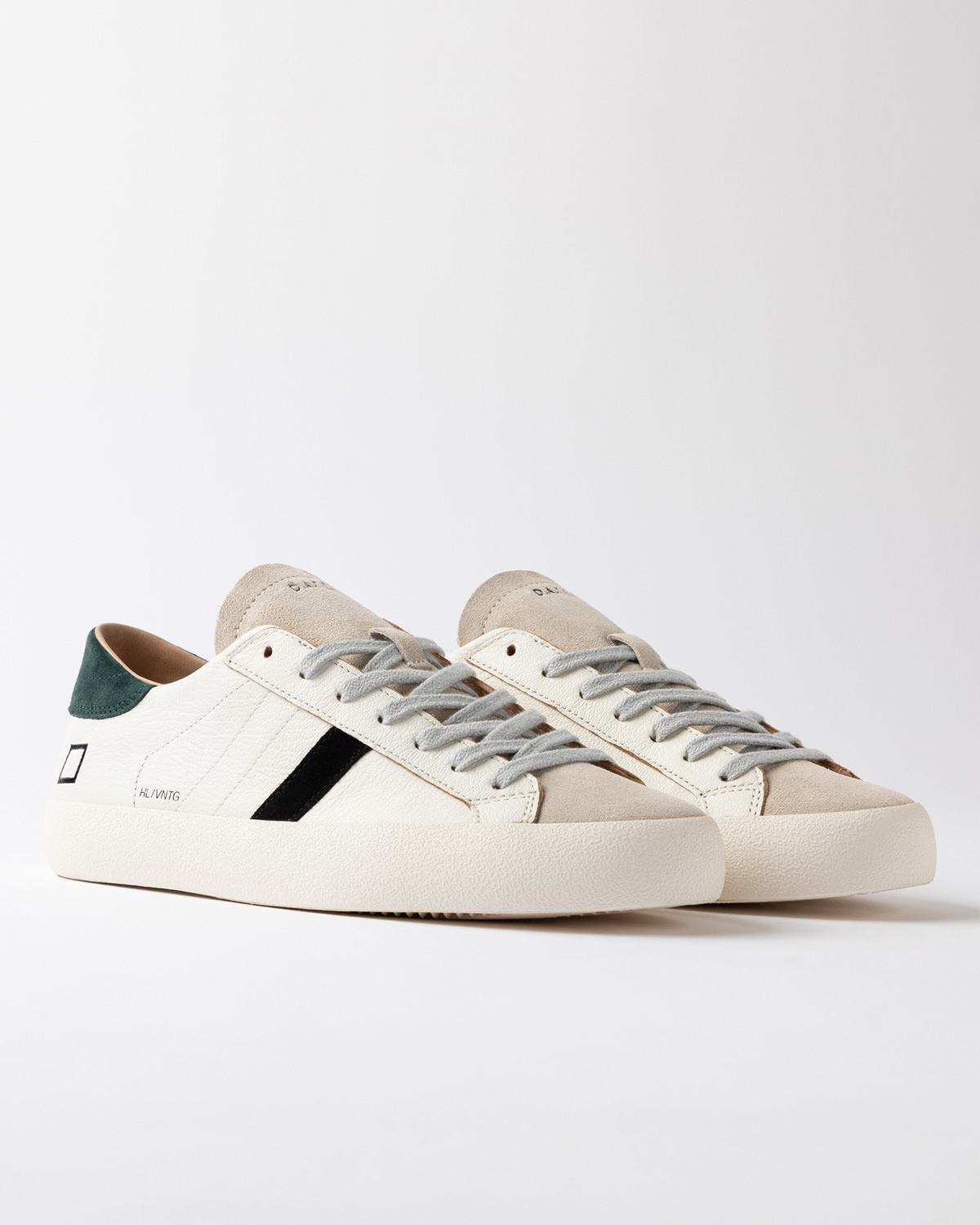 D.A.T.E.: HILL LOW VINTAGE WHITE-GREEN