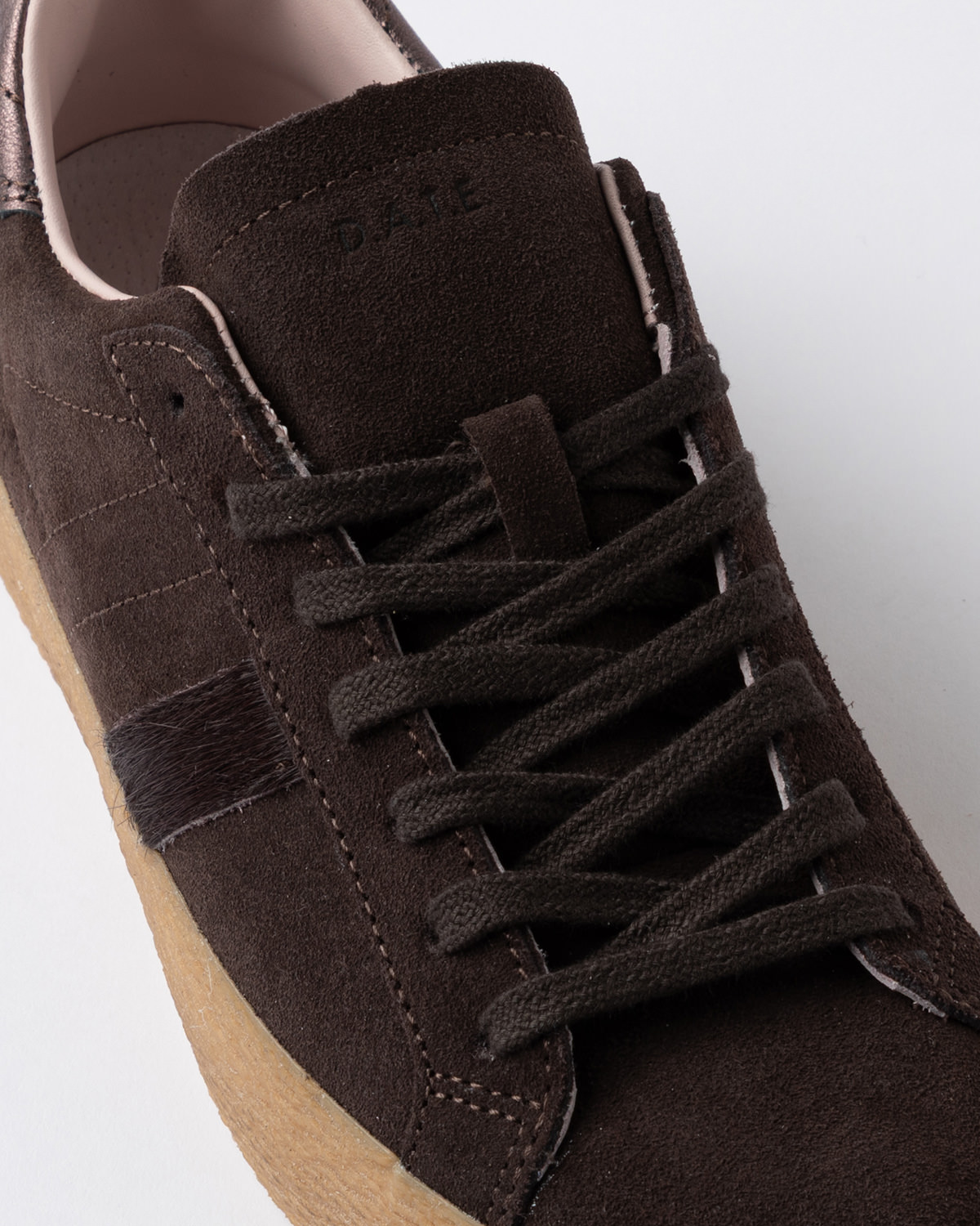 D.A.T.E.: HILL LOW WORKSHOP BROWN