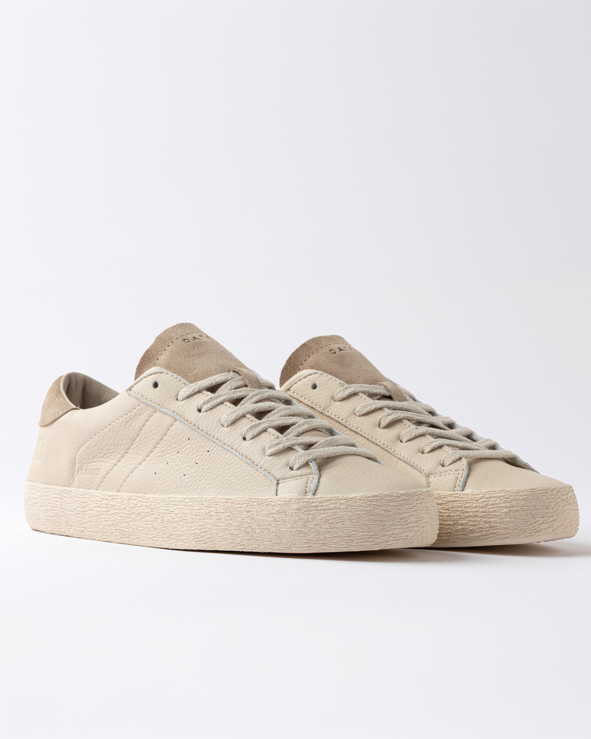 D.A.T.E.: HILL LOW WORKSHOP NATURAL BEIGE