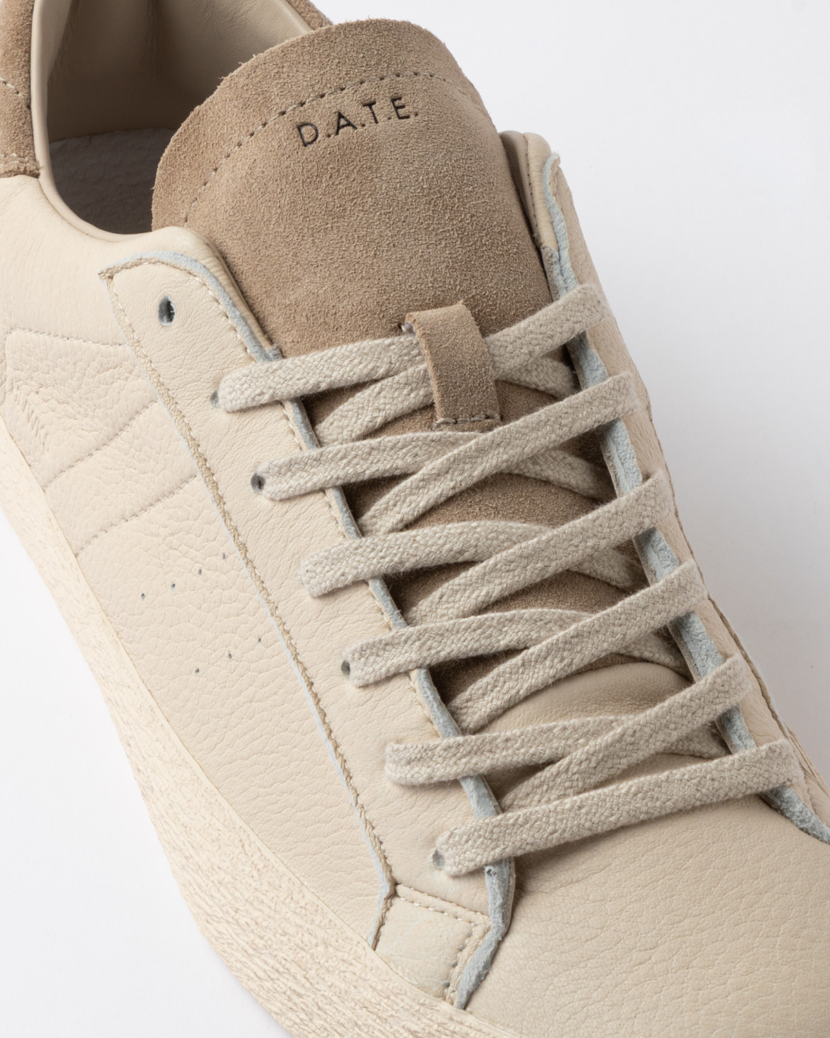 D.A.T.E.: HILL LOW WORKSHOP NATURAL BEIGE
