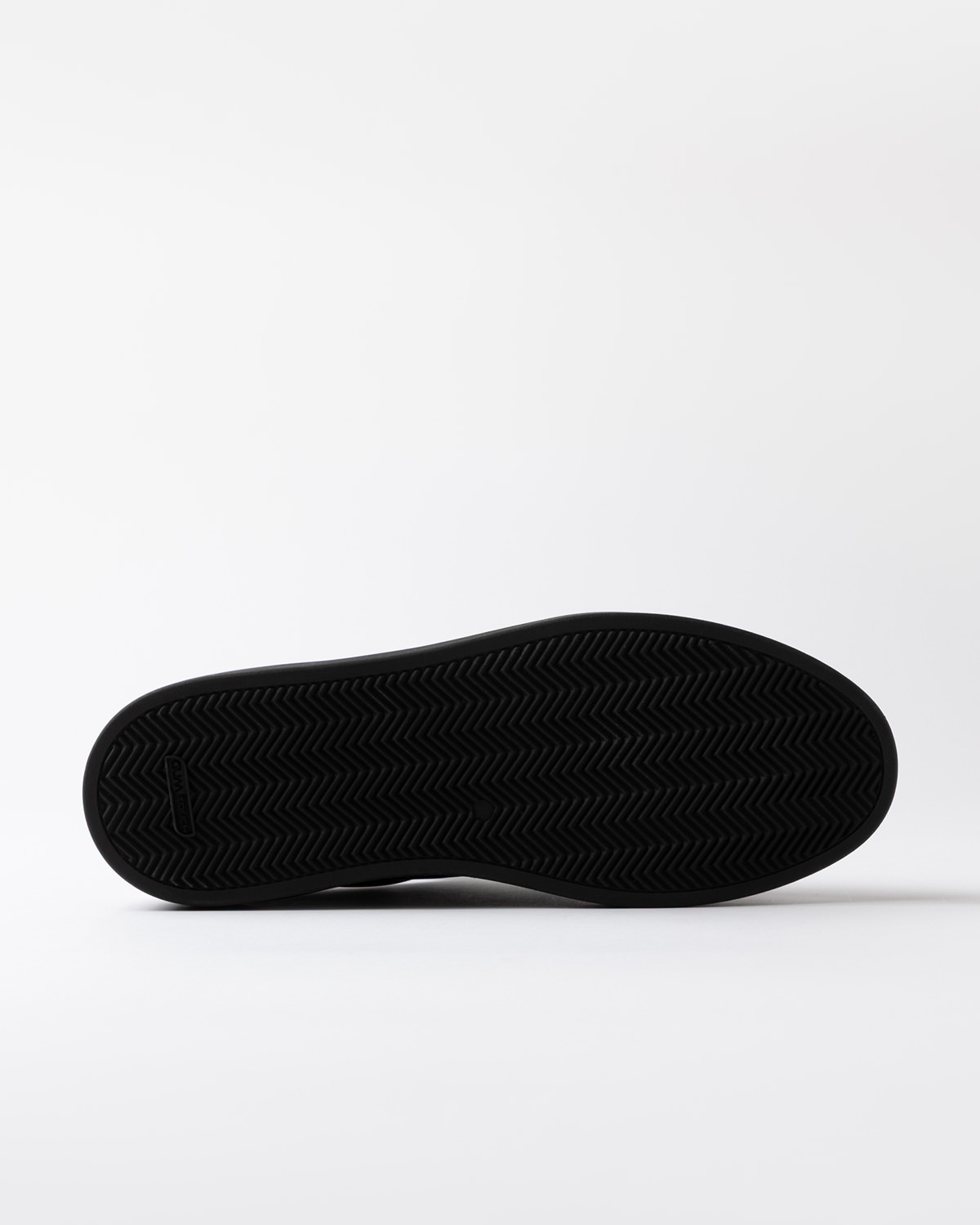 D.A.T.E.: LEVANTE MONO BLACK