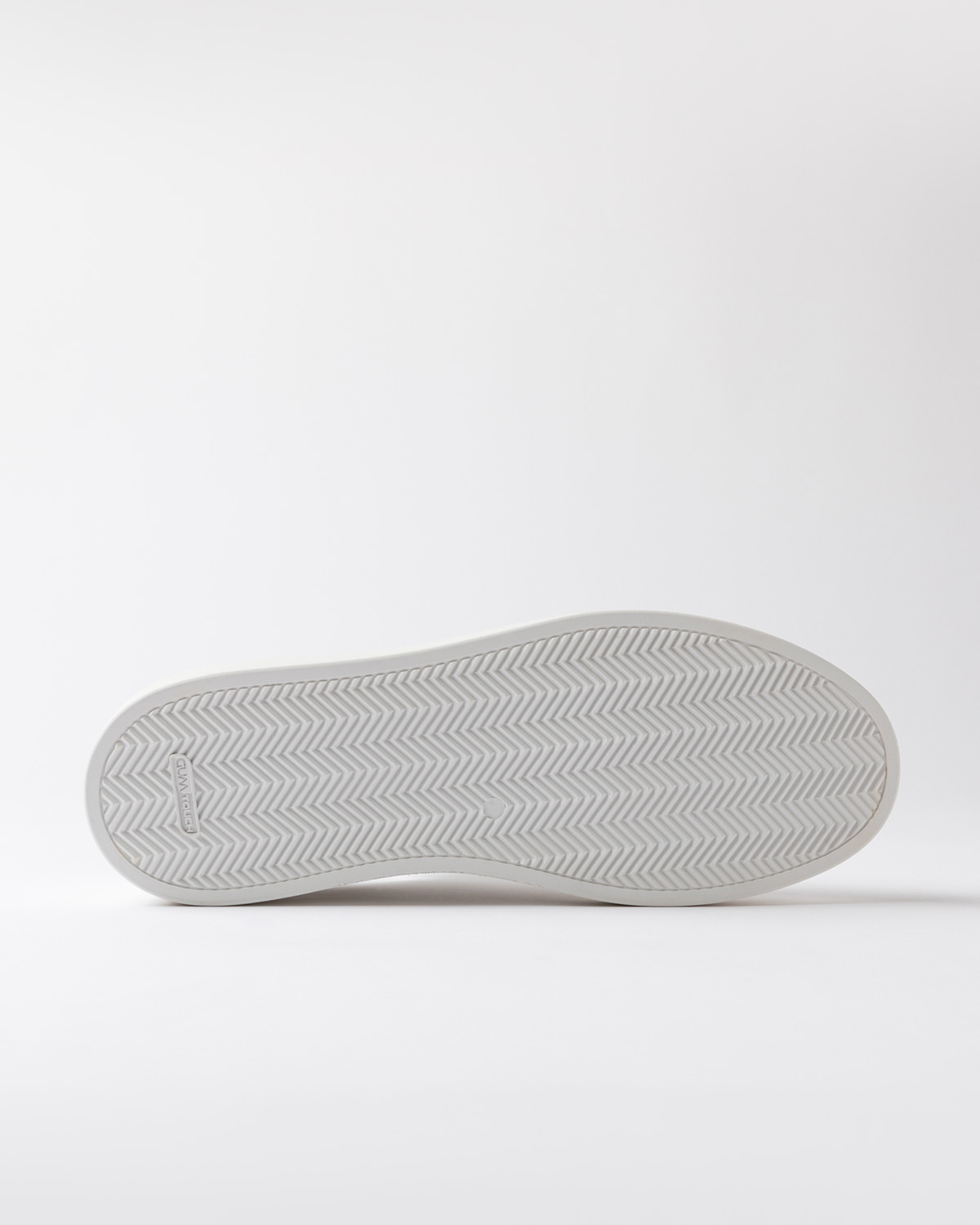 D.A.T.E.: LEVANTE MONO WHITE