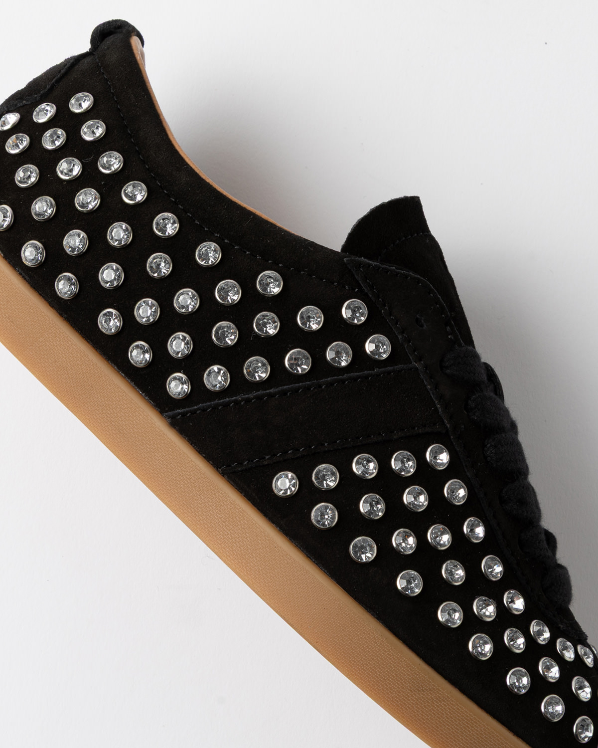 D.A.T.E.: PRIMA STRASS BLACK