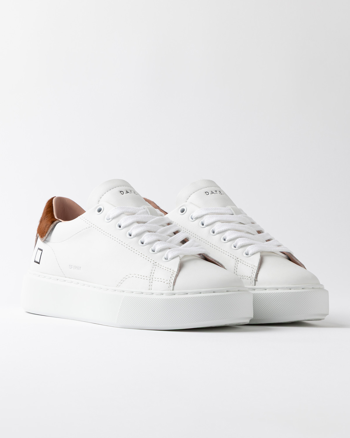 D.A.T.E.: SFERA PONY WHITE-CUOIO