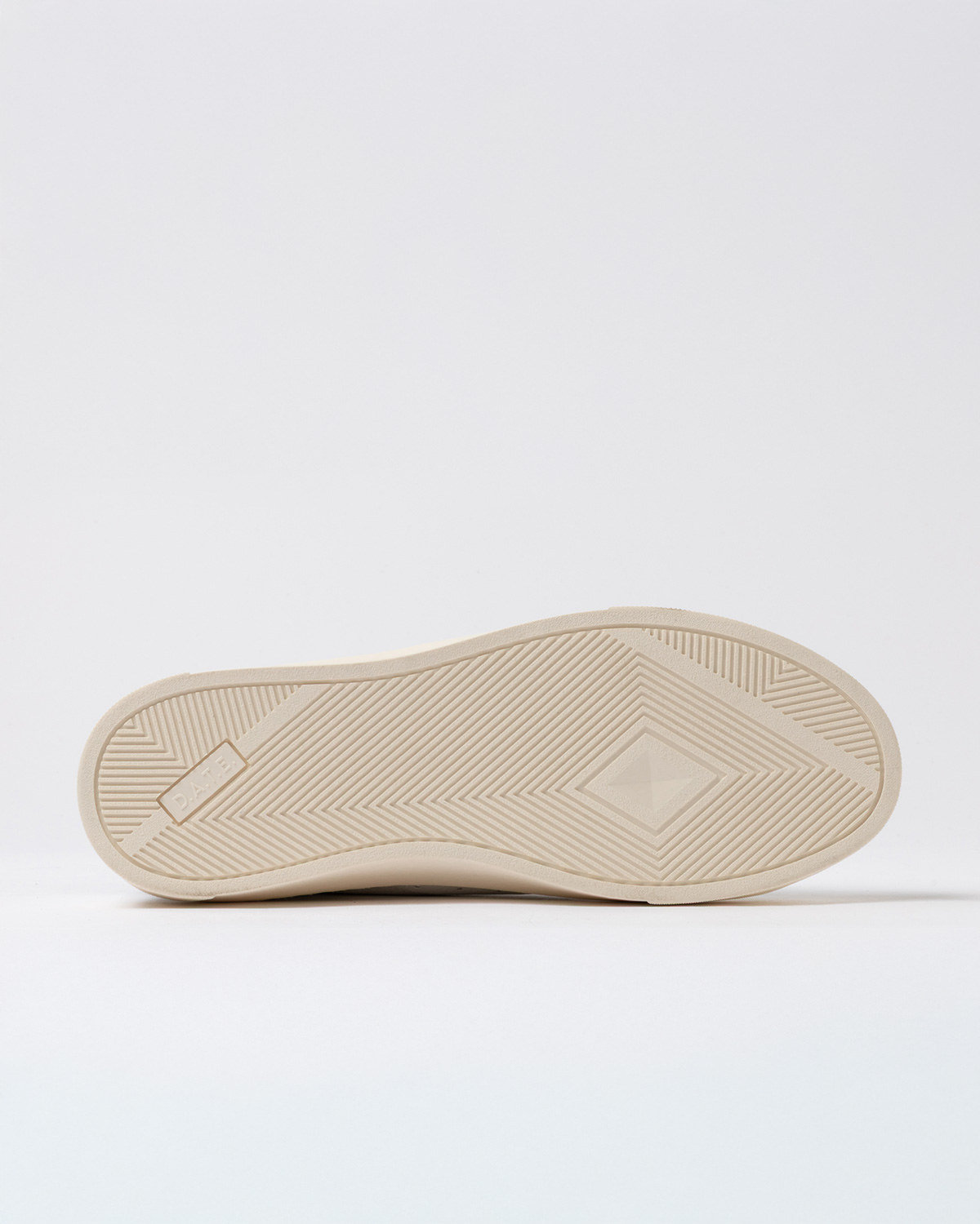 D.A.T.E.: SONICA CALF WHITE