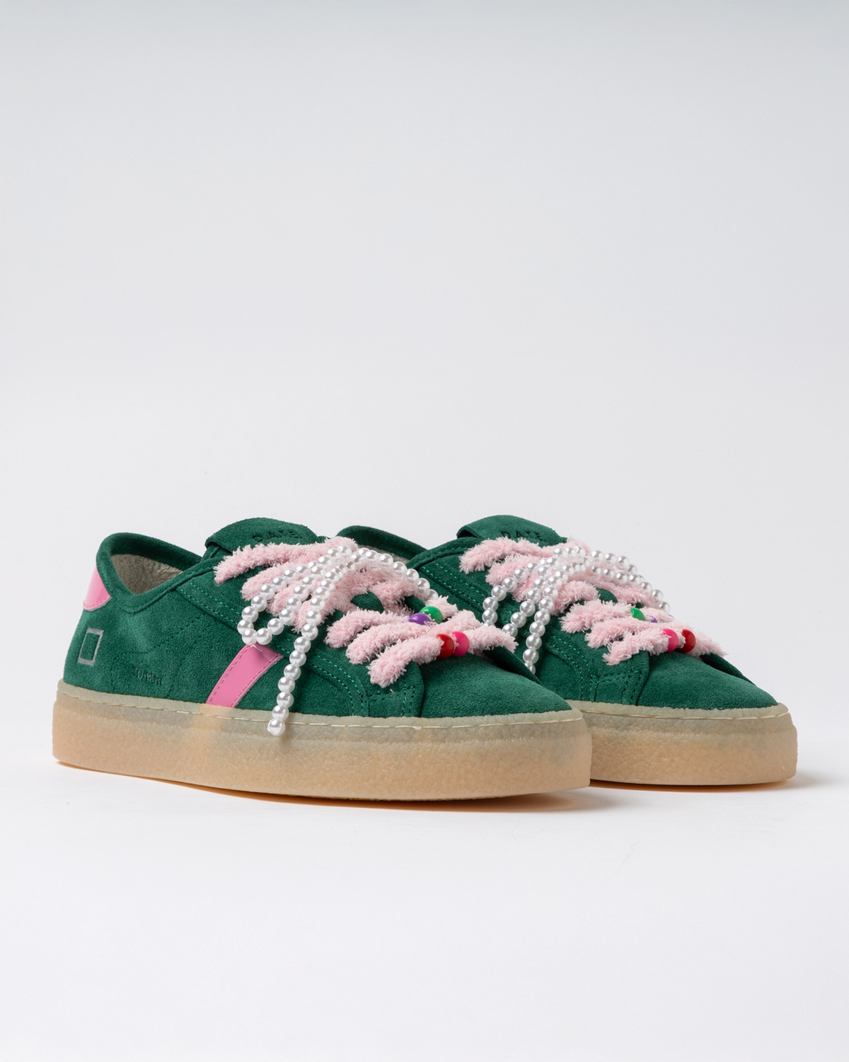 D.A.T.E.: TENDER BOW GREEN