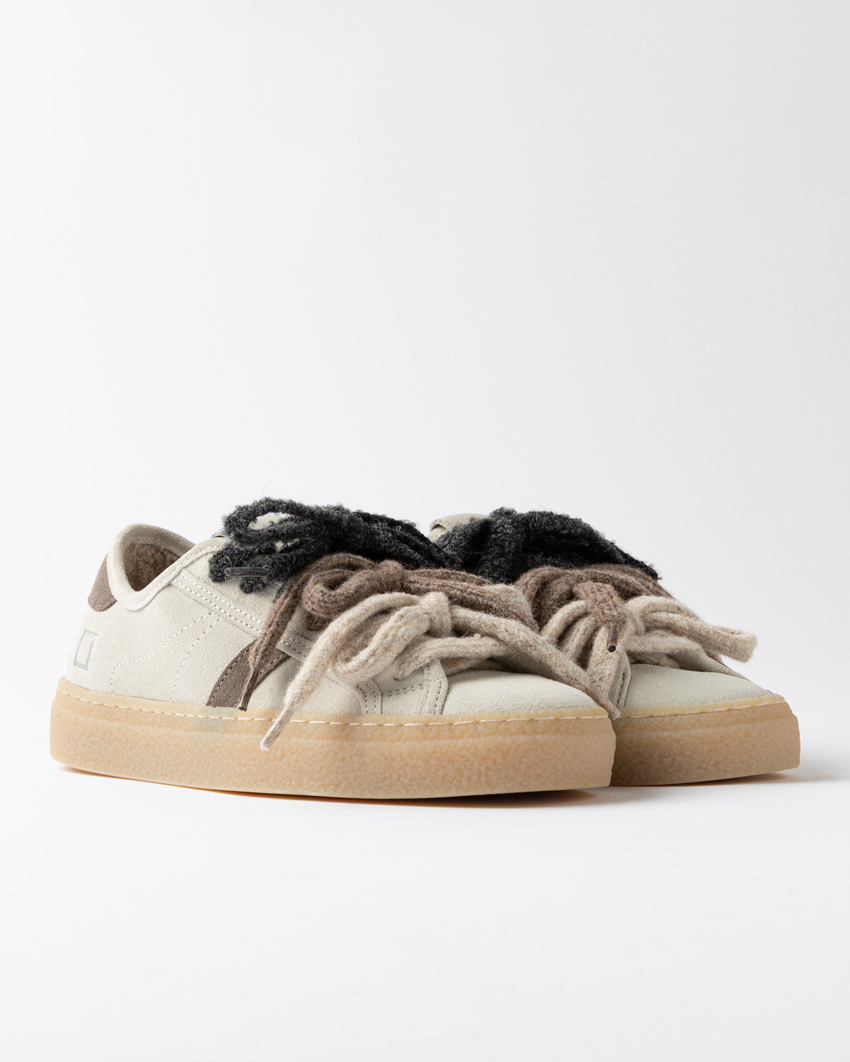 D.A.T.E.: TENDER SUEDE IVORY