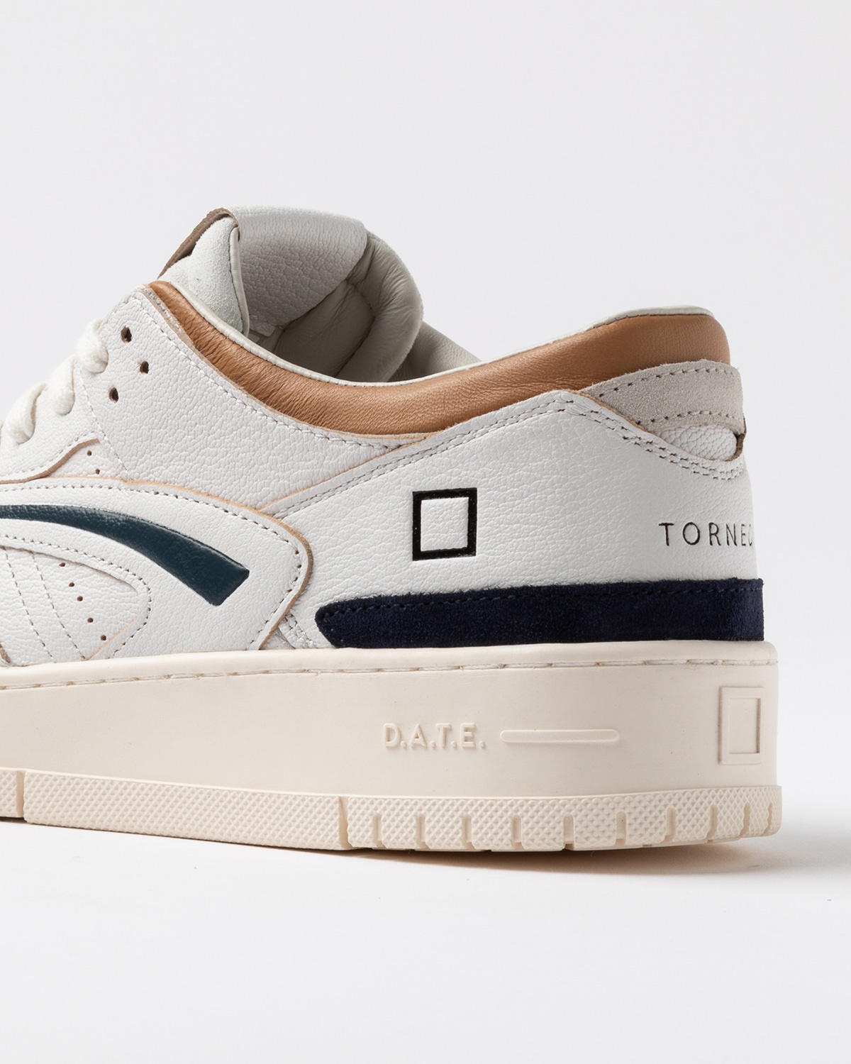 D.A.T.E.: TORNEO COLORED WHITE-BLUE